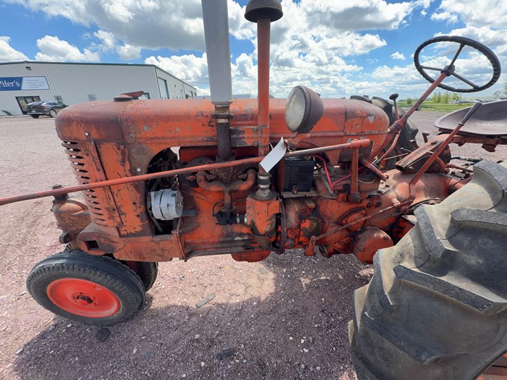 1952-case-sc-tractor-image-14