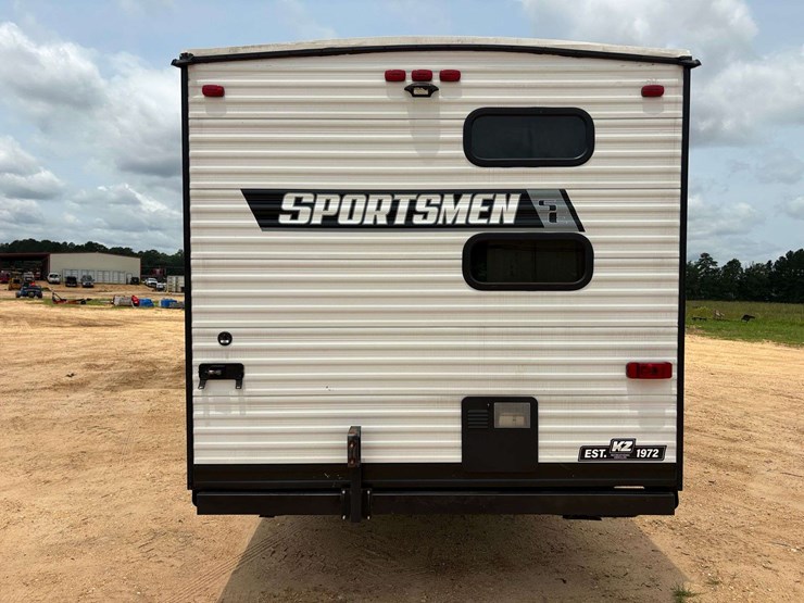 2022-kzrv-"sportsmen-se"-travel-trailer-image-6