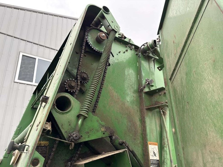 john-deere-535-image-12