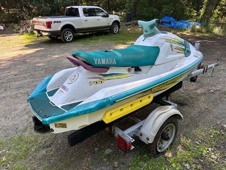 1997-yamaha-wave-raider-700-wave-runner-jet-ski-w/single-axle-trailer,-image-9