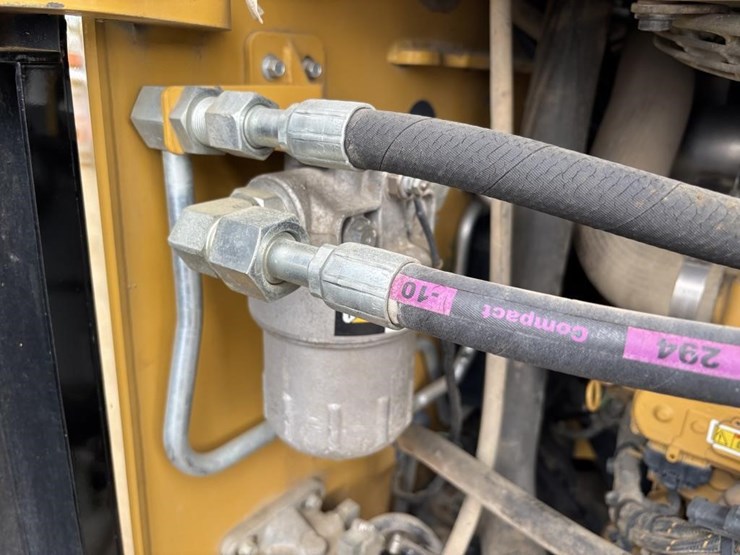 caterpillar-299d2-image-41