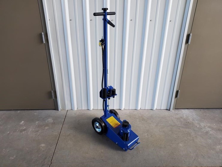 unused-22-ton-air/hydraulic-service-jack-image-1
