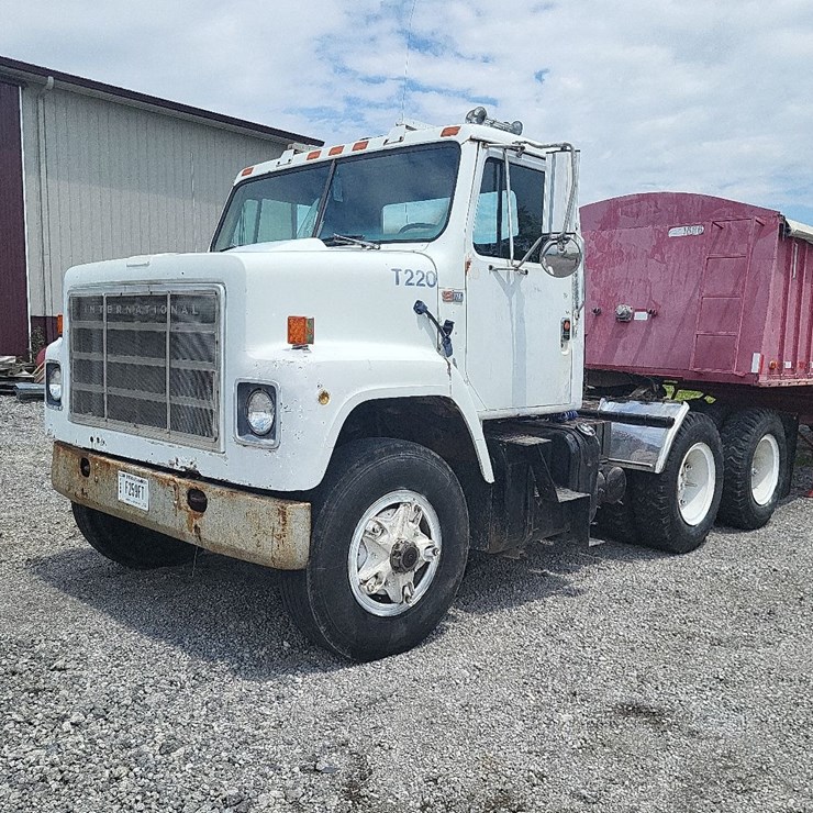 1979 INTERNATIONAL S2200
