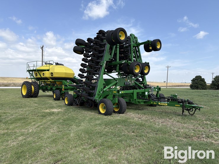 2023-john-deere-n560-image-3