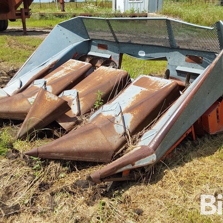 Allis-Chalmers 430F 4R30" Corn Head