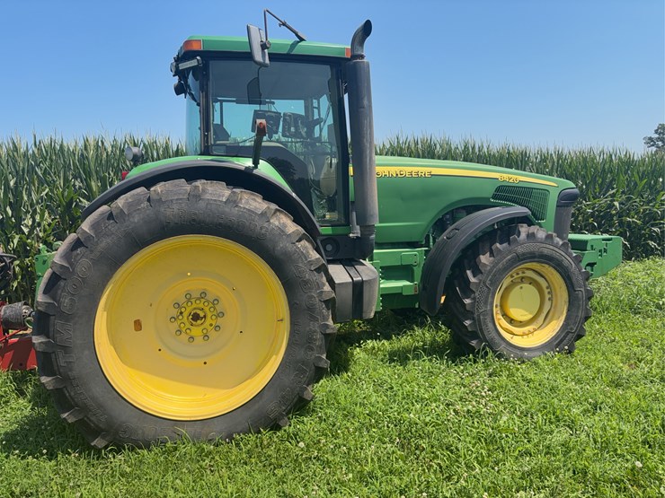 john-deere-8420-image-10