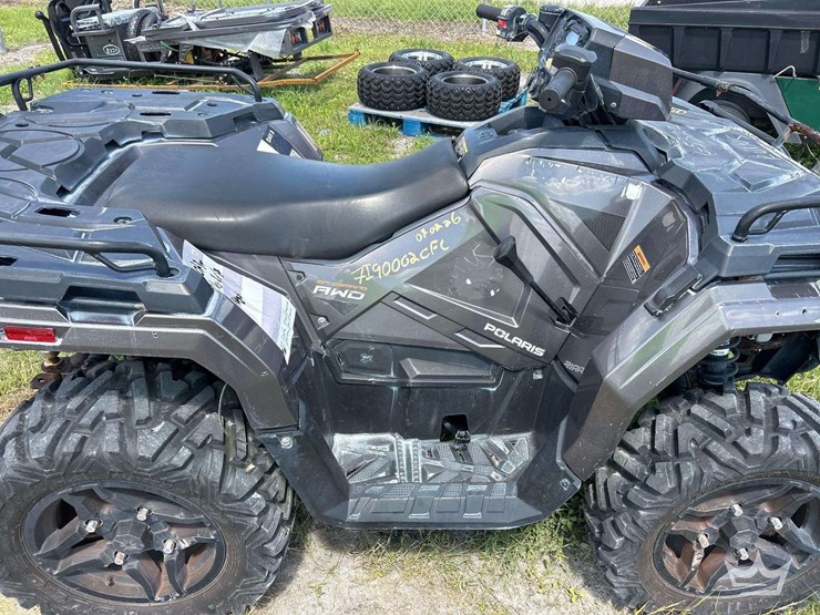 2023-polaris-4x4-atv-image-10