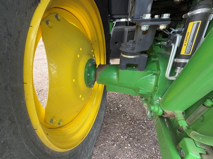 2023-john-deere-6130m-image-31