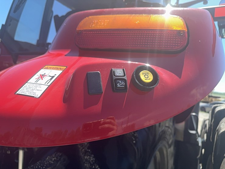 2020-case-ih-magnum-340-image-47
