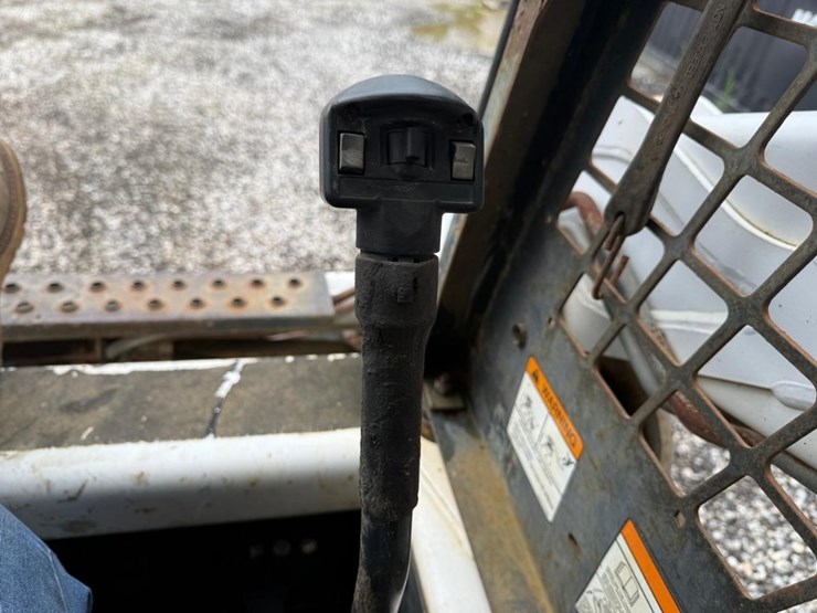 bobcat-t190-image-21