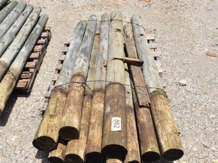 wooden-posts-image-1