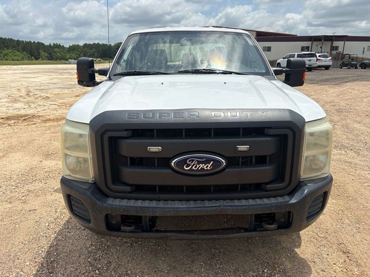 2012-ford-f350-image-5