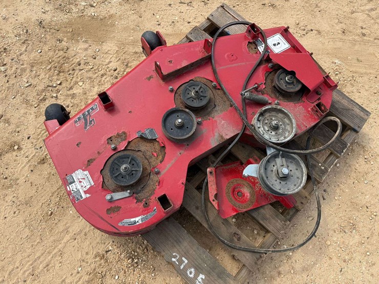 2019-bushog-zt-zero-turn-lawn-mower-image-21