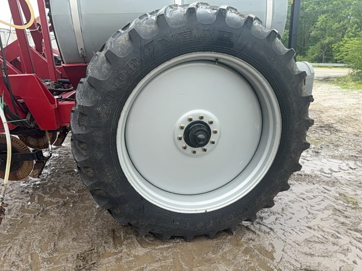 case-ih-2800-image-19