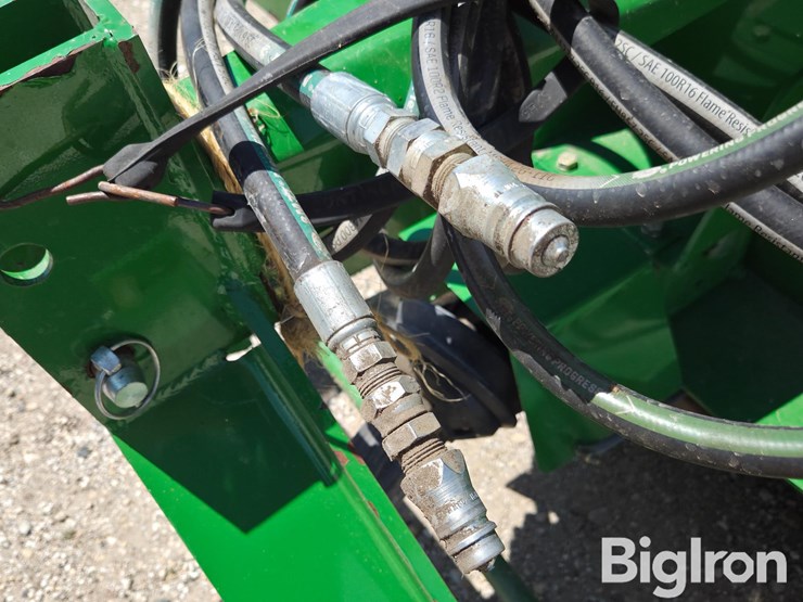 farm-king-960-snowblower-image-10
