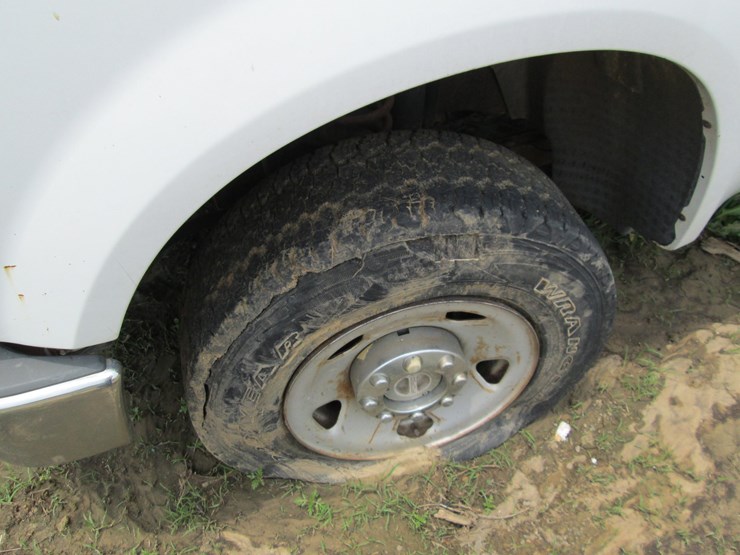 2008-ford-f250-image-17