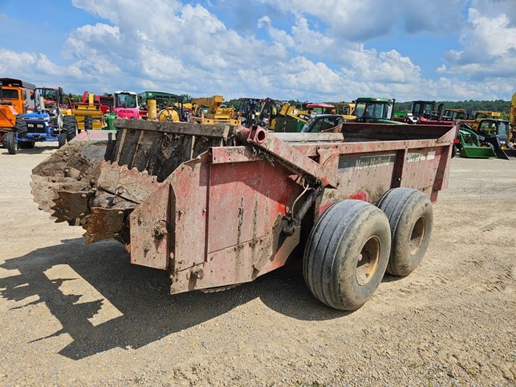 new-holland-195-image-5