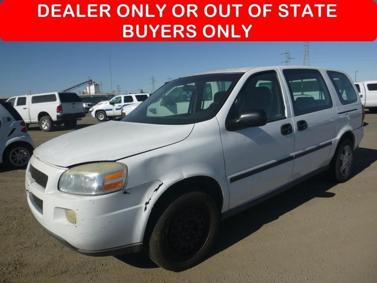 2005-chevrolet-uplander-image-1