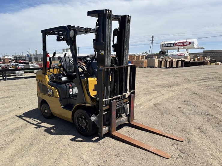 2020-caterpillar-2c6000-image-2