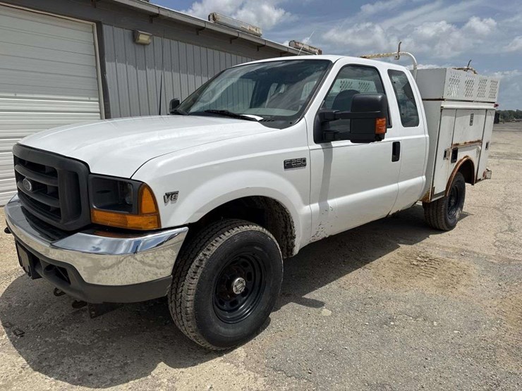 1999-ford-f250-image-1
