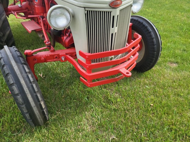 1951-ford-8n-image-35