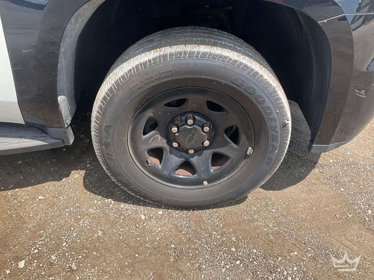 2020-chevrolet-tahoe-image-27