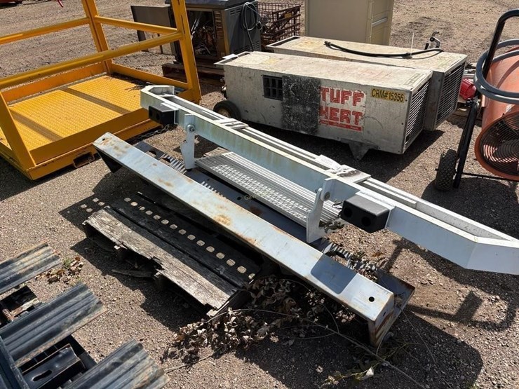 8'-&-77"-bumpers-image-3
