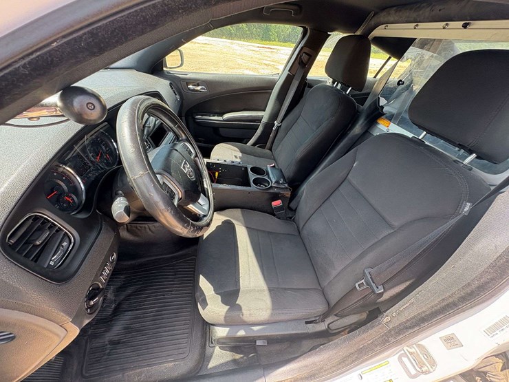 2012-dodge-charger-rwd-4-door-police-sedan-(158,175-miles)-image-12