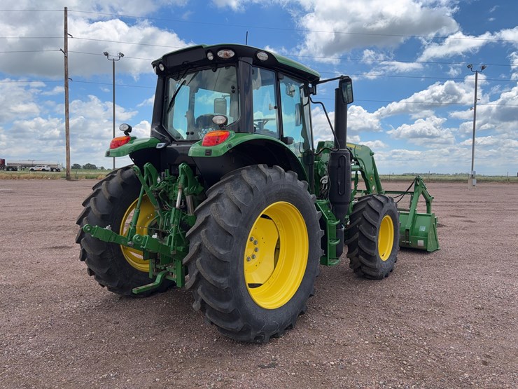 2023-john-deere-6130m-image-6
