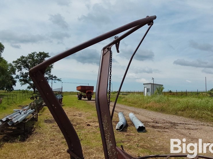 kneib-70-pop-up-bale-loader-image-13