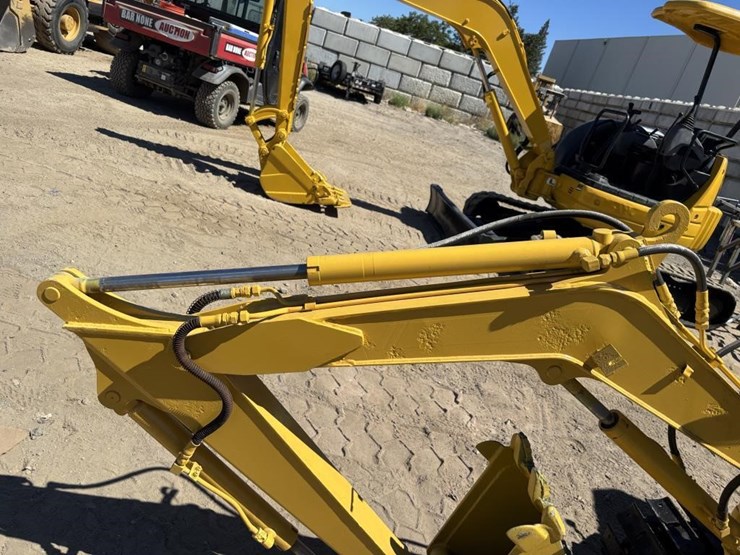 komatsu-pc05-5-image-12
