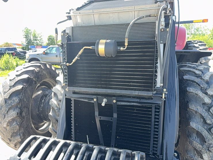 2011-case-ih-magnum-290-image-32