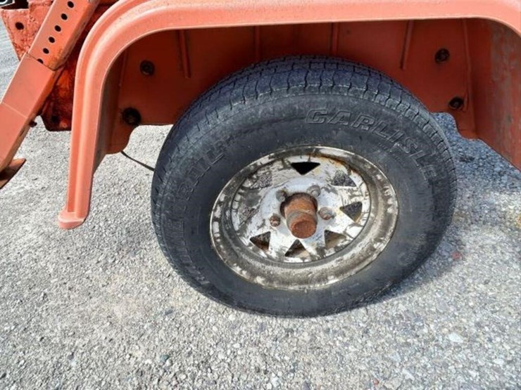 tow-behind-sign-board-image-36