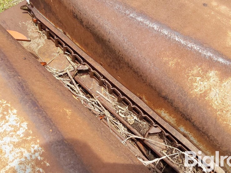 allis-chalmers-430f-4r30"-corn-head-image-19