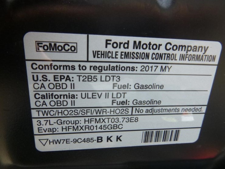 2018-ford-explorer-image-13
