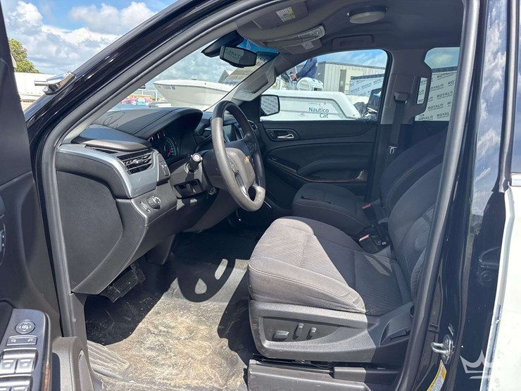 2020-chevrolet-tahoe-image-7