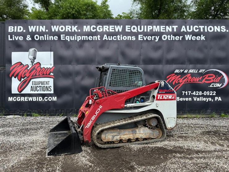 2022-takeuchi-tl12r2-image-1