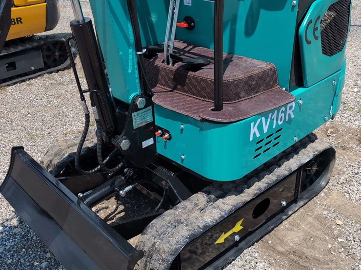 cfg-industries-mini-excavator---kv16r-image-3