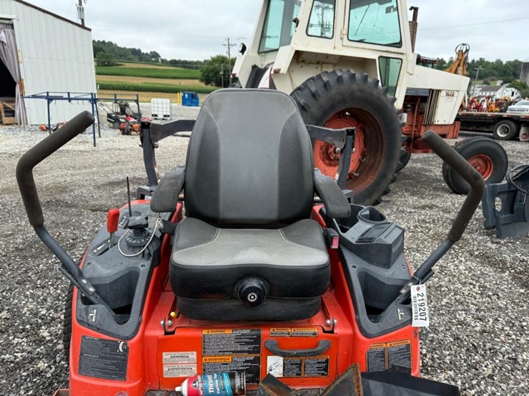 2019-kubota-zd1211-image-10
