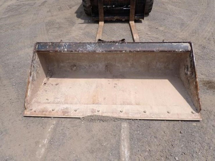 2019-caterpillar-236d-skid-steer-cat0236dlbgz05393-image-28