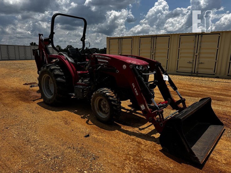 massey-ferguson-1749-image-6