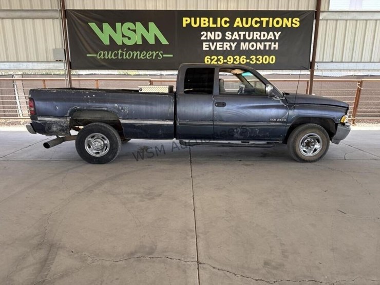 1997-dodge-ram-2500-image-1
