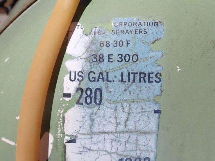 calsa-280-gal-tow-behind-sprayer-image-46