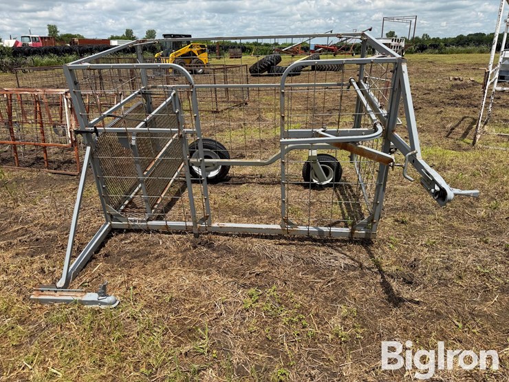 atv-mounted-safety-calf-catch-image-4