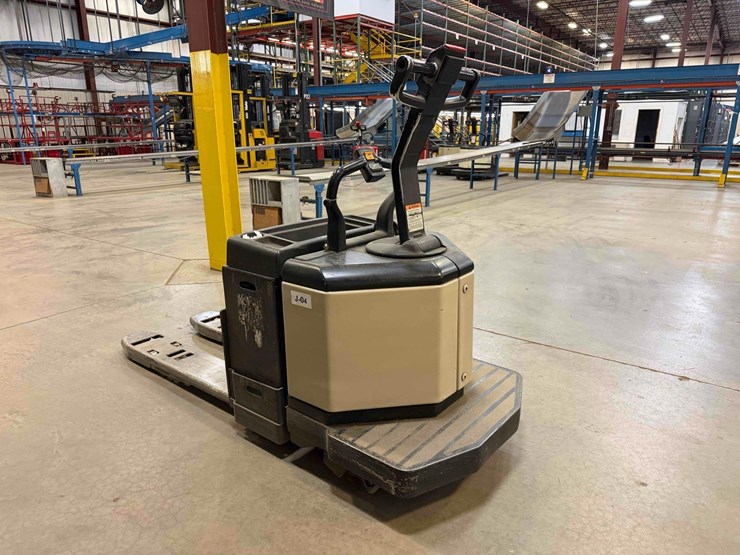 electric-pallet-jack-image-5