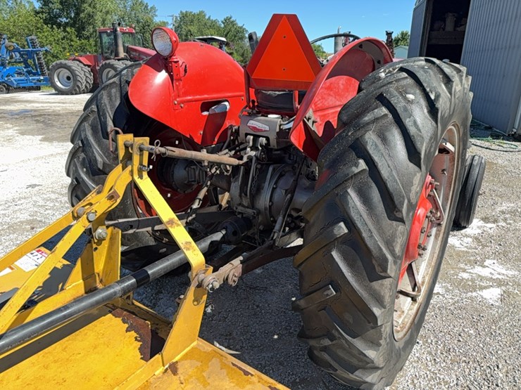 massey-ferguson-65-image-8