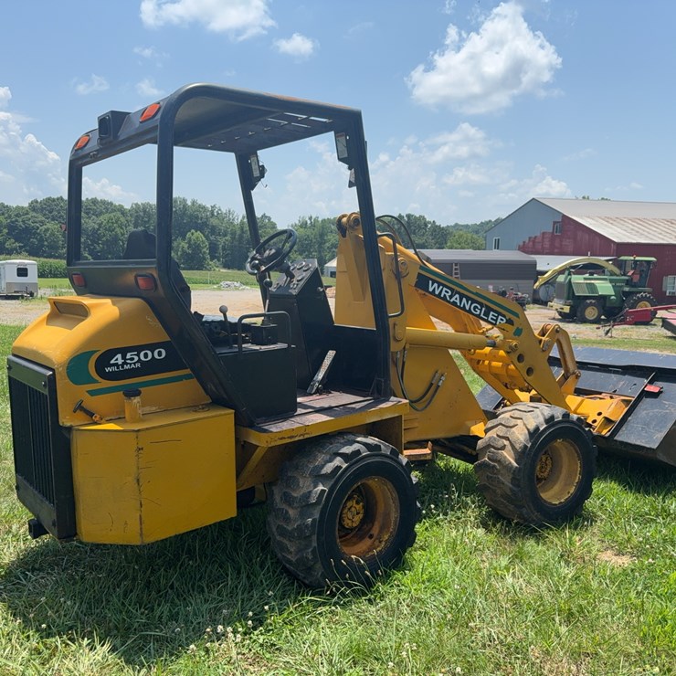 Wrangler 4500 Loader