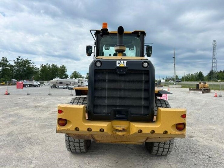 2016-caterpillar-938k-image-6