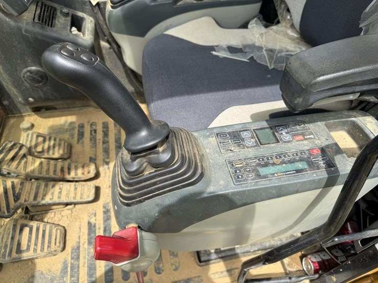 sany-sy265c-lc-image-40