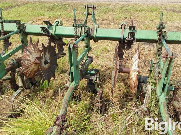 john-deere-er008-6r30"-crop-cultivator-image-17